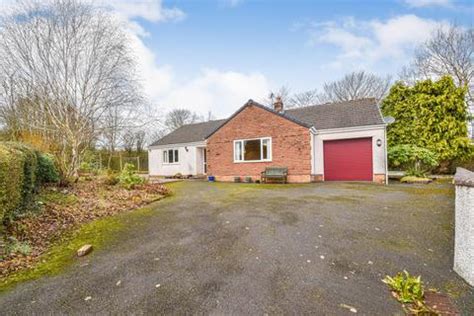 Houses for sale in Stainton .